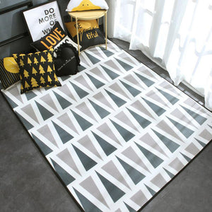 Multi-sized Geometric Carpets - Paruse